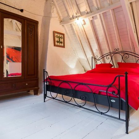 Romantic 16Th Century Workers House Gand Esterno foto